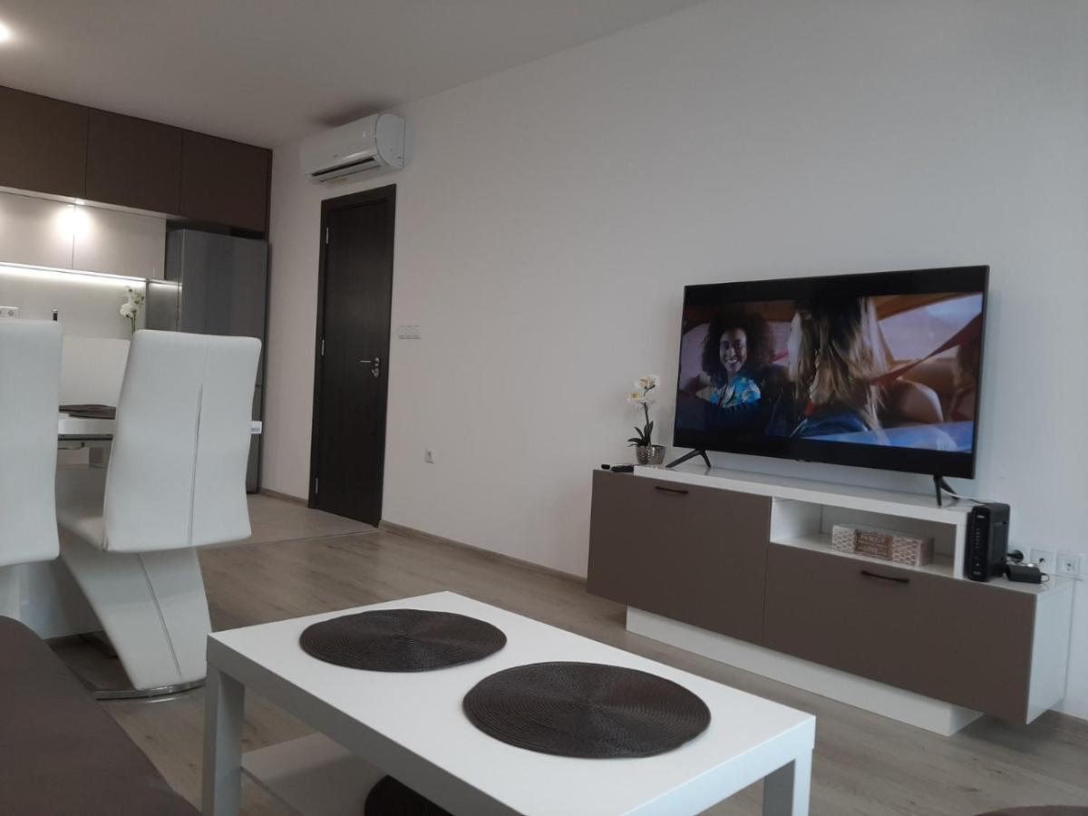 Апартамент Deluxe 3 Άγιος Κωνσταντίνος και Ελένη Εξωτερικό φωτογραφία