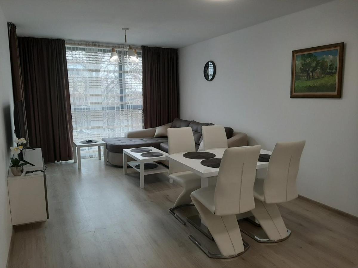 Апартамент Deluxe 3 Άγιος Κωνσταντίνος και Ελένη Εξωτερικό φωτογραφία