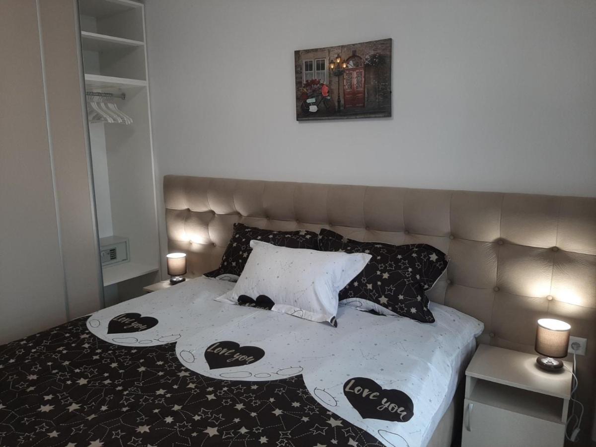 Апартамент Deluxe 3 Άγιος Κωνσταντίνος και Ελένη Εξωτερικό φωτογραφία