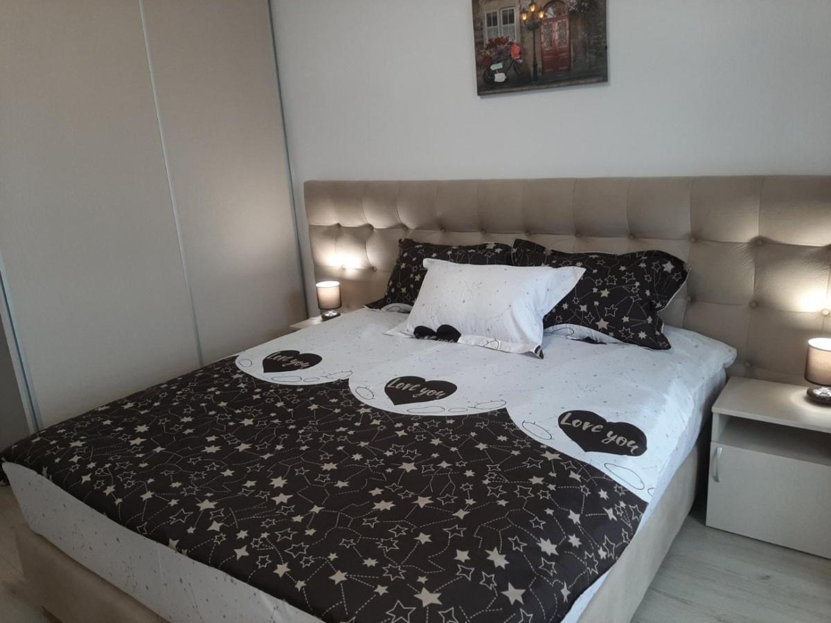 Апартамент Deluxe 3 Άγιος Κωνσταντίνος και Ελένη Εξωτερικό φωτογραφία